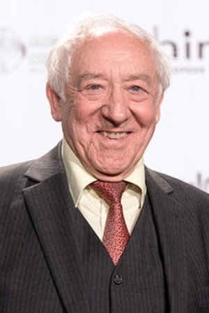Dieter Hallervorden in The Million Game