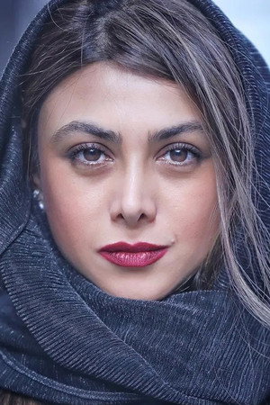 Azadeh Samadi in 5 PM