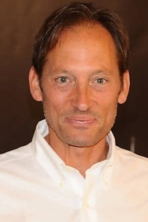 Tony Peck in Hard Hunted