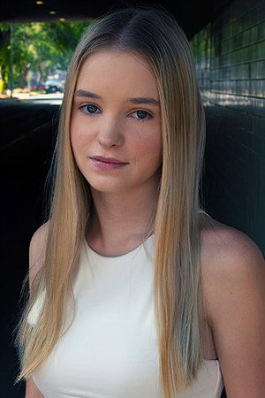 Moxie Owens in Girl Lost  A Hollywood Story