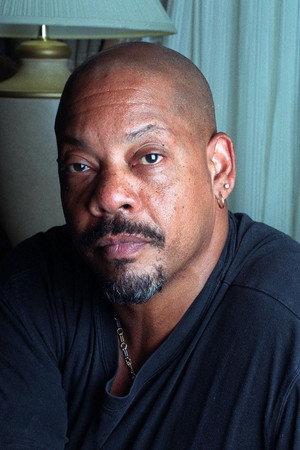 Carl Franklin in Dancing with the Devil: Carl Franklin on 'Devil in a Blue Dress'
