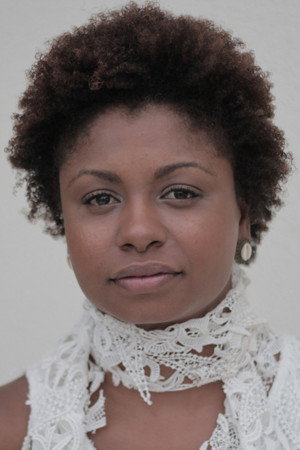 Aysha Nascimento in Dona Elza