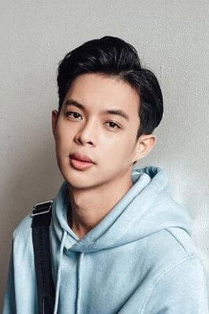 Rey Mbayang in Bidadari Surga