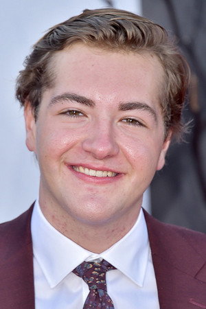 Michael Gandolfini in Cherry