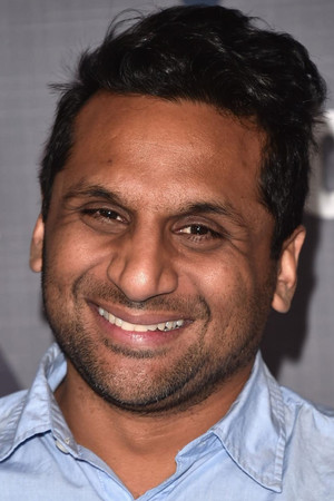 Ravi Patel in Long Shot