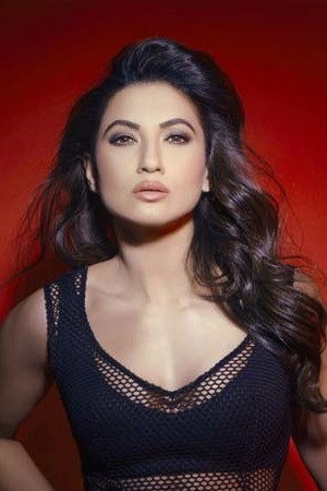 Gauahar Khan in Rocket Singh  Salesman of the Year
