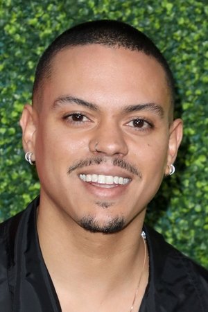 Evan Ross in Squatters