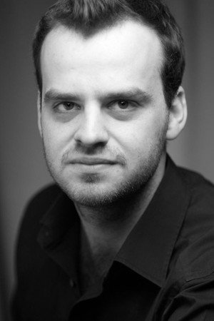 Joshua Higgott in Hamlet