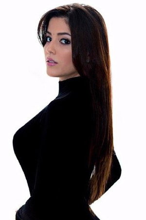 Airam Amador in Donaire y Esplendor