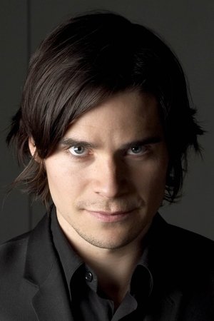 Hans Matheson in Les Mis  rables