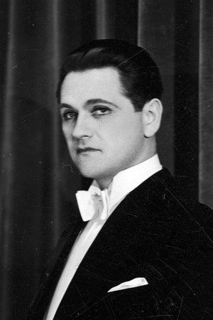 Eugeniusz Bodo in Neighbors