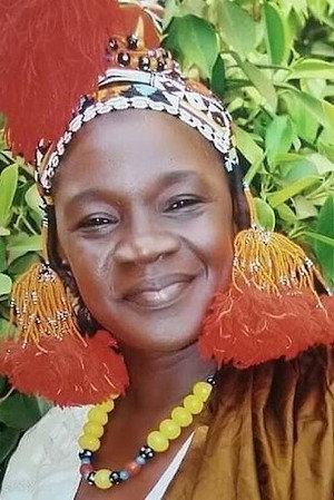 Maimouna Hélène Diarra in Code Unknown