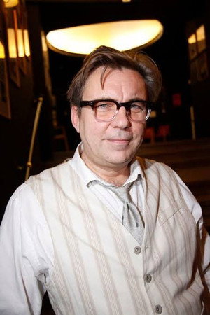 Pekka Valkeejärvi in i + i