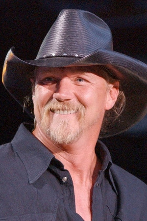Trace Adkins in Among Wolves