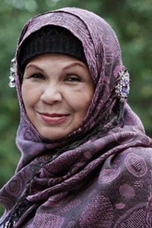 Ruminah Sidek in Indera