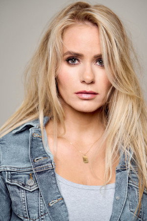 LeeAnne Bauer in Dark Chronicles