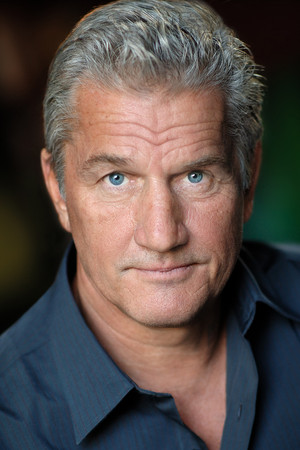 Eric Pierpoint in Alien Nation: The Enemy Within