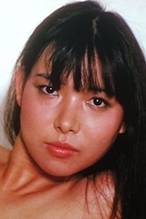 Mami Mochizuki in Shoya no umi