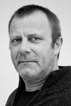 Svein Roger Karlsen in Head Above Water