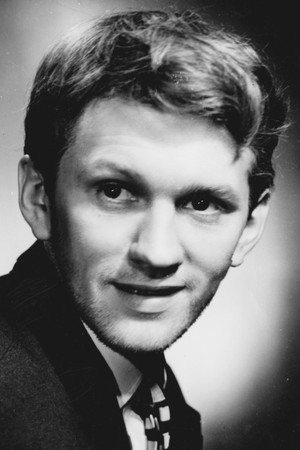 Leonid Dyachkov in The Bonus