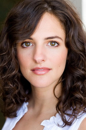 Madeline Walter in Love 'N' Oven