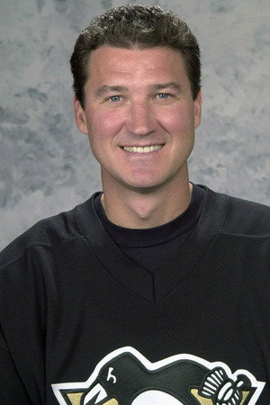Mario Lemieux in It's Our Game: Team Canada's Victory at the 2004 World Cup of Hockey