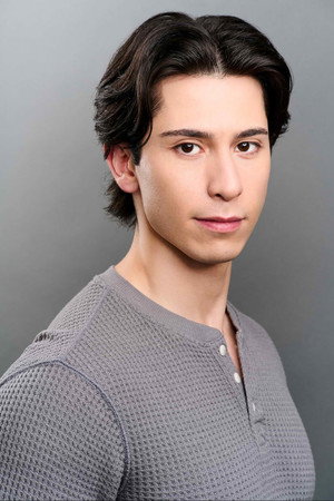Juan Felipe Restrepo in Avem