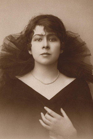 Esther Carena in Die Diktatur der Liebe. 1. Die böse Lust