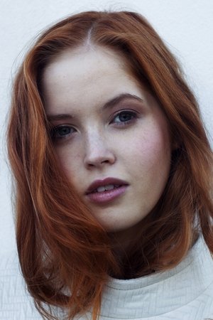 Ellie Bamber in The Face of Horror