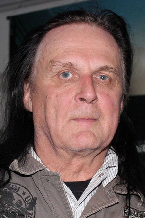 Sakke Järvenpää in Leningrad Cowboys Go America