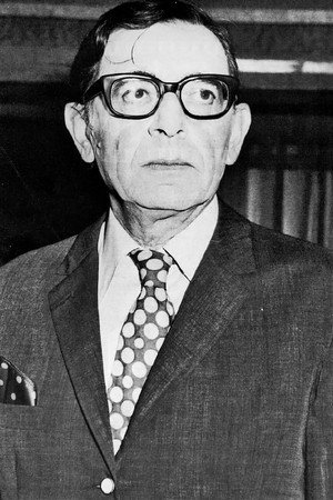 Takis Miliadis in To Be or Not To Be