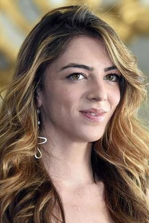 Giulia Andò in Strangeness