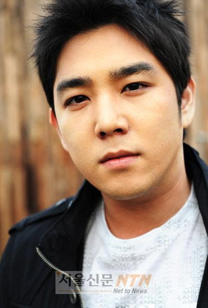 Kim Young-woon in SMTown: The Stage