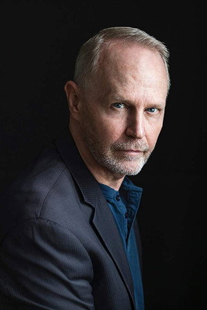 Jeffrey Holsman in Baile, Botella & Barajas