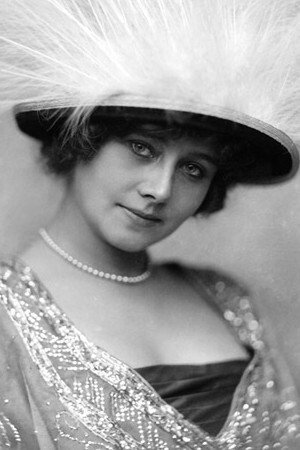 Andula Sedláčková in Much Ado about Nothing