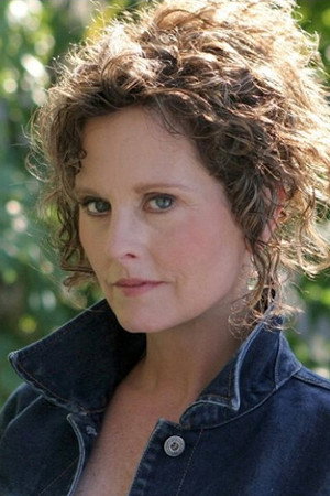 Caitlin O'Heaney in He Knows You re Alone