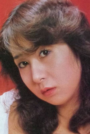 Izumi Aki in Ginza Neon District: A Woman's Climax