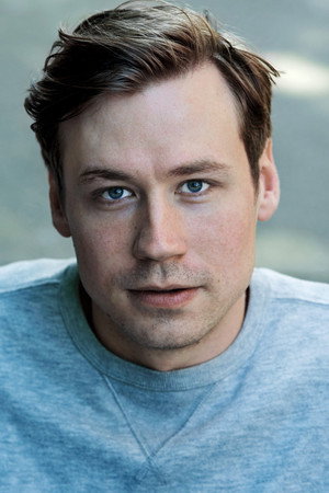 David Kross in Into the White