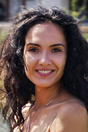 Iryna Nikitina in Kingdom of Swords