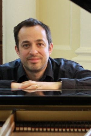 Jason Rebello in Jeff Beck: Performing This Week... Live At Ronnie Scott's