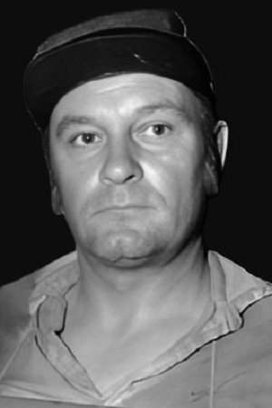 Eddy Chandler in Welcome Danger