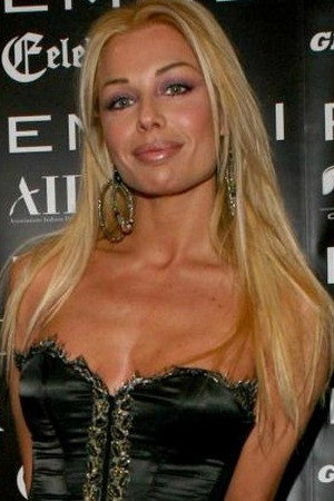 Giulia Montanarini in Suddenly Heaven