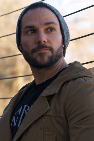 Brandon Horth in Contamination