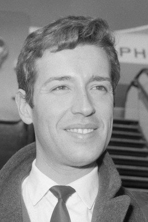 António Calvário in Sarilho de Fraldas