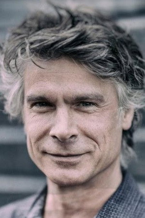 Marcel de Groot in Maarten van Roozendaal: Barmhart