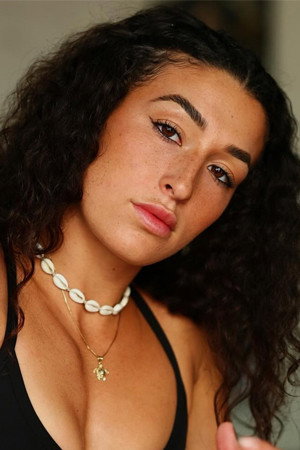 Jasmine Parr in Brock Jarvis vs. Adrian Rodriguez