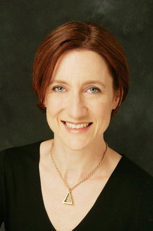 Lisa Henson in The Crystal Calls - Making The Dark Crystal: Age of Resistance