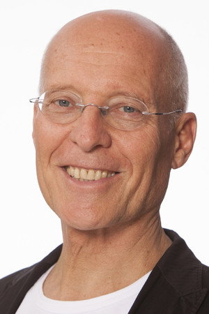Ruediger Dahlke in Awake 2 Paradise