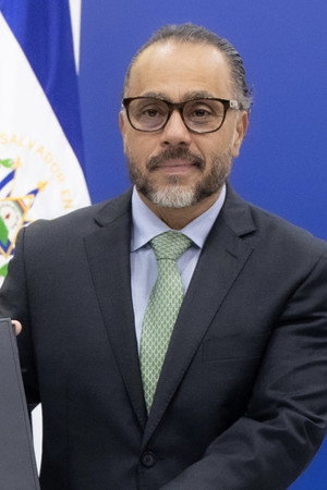 Ernesto Castro in El Salvador: O Dia em que o Medo Mudou de Lado