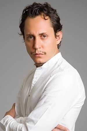 Jero Medina in Barren Land